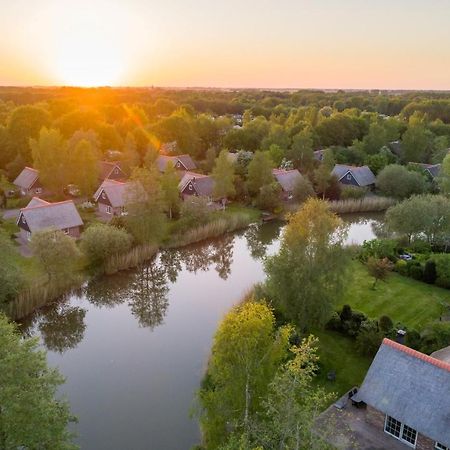 Villapark De Weerribben Paasloo 外观 照片