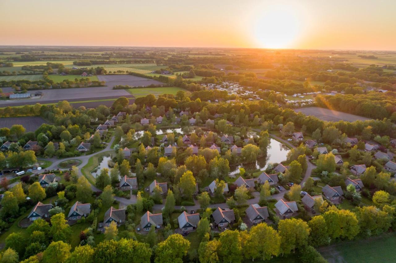 Villapark De Weerribben Paasloo 外观 照片