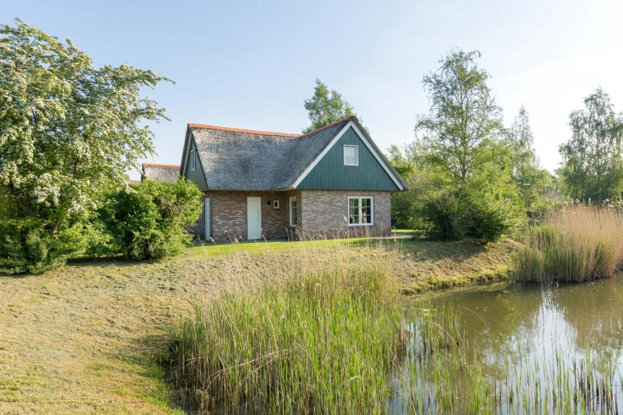 Villapark De Weerribben Paasloo 外观 照片
