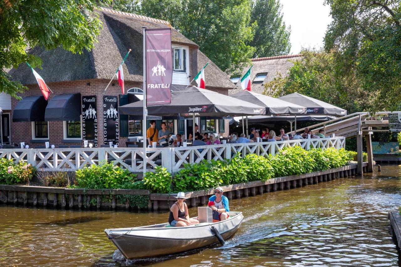 Villapark De Weerribben Paasloo 外观 照片